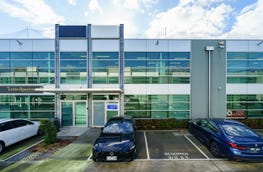 21/3 Westside Avenue Port Melbourne Vic 3207