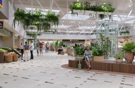 241 Main Street - Mornington Village Shopping Centre Mornington Vic 3931