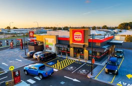 Hungry Jack's, Lot 1/1 Adelong Avenue Golden Bay WA 6174