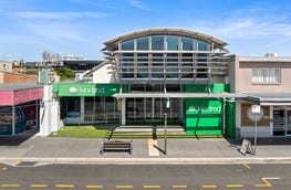 35-37 Redcliffe Parade Redcliffe Qld 4020