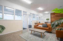 Unit 2, 10 Magnet Court Sandy Bay Tas 7005