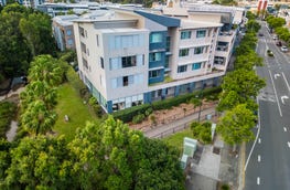 Gallery Vie, 1 & 15, 220 Varsity Parade Varsity Lakes Qld 4227