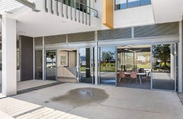 Shop 4, 15-17 Honeysuckle Drive Newcastle NSW 2300