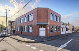 16 Bull Street Cooks Hill NSW 2300