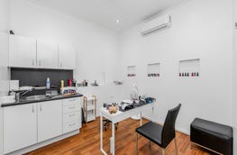 6/961 Logan Road Holland Park Qld 4121