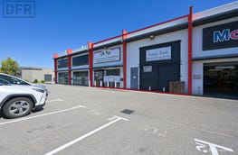 2/30 Hammond Road Cockburn Central WA 6164