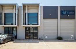 Millers Junction Shopping Centre, 5 Ginibi Drive Altona North Vic 3025
