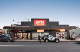 100 Tingal Road Wynnum Qld 4178