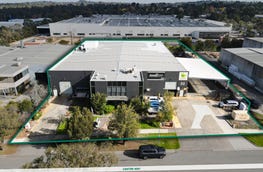30-32 Centre Way Croydon Vic 3136