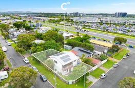 8 Serene Court Arundel Qld 4214