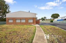43-45 Kinross Street Long Gully Vic 3550