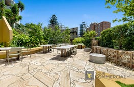 25 Shafston Avenue Kangaroo Point Qld 4169