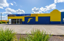 1/2 Pine Street North Ipswich Qld 4305