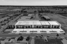 42 Whitfield Boulevard Cranbourne West Vic 3977