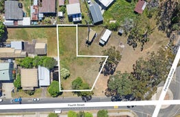 9 Fourth Street Warragamba NSW 2752