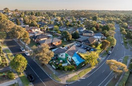 18 Cristata Avenue Endeavour Hills Vic 3802