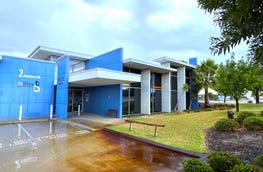 16/2 Ambitious Link Bibra Lake WA 6163