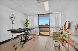 17/97 Poinciana Avenue Tewantin Qld 4565