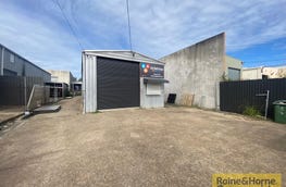 8 Tubbs Street Clontarf Qld 4019