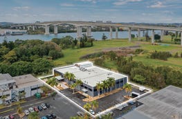 1/231 Holt Street Pinkenba Qld 4008