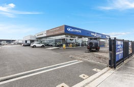 31 Commercial Drive Pakenham Vic 3810