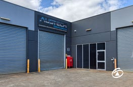 2/6-8 Empire Way Hallam Vic 3803
