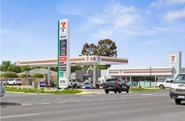 7-Eleven & Smokin Joe’s, 18-20 Bridge Street West Benalla Vic 3672