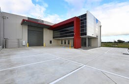43  Whitfield Boulevard Cranbourne West Vic 3977