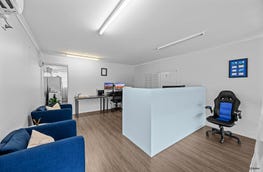 5B/2563 Gold Coast Highway Mermaid Waters Qld 4218