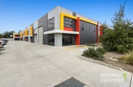 1/20 Carbine Way Mornington Vic 3931