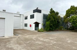 8 Hutchinson Street Burleigh Heads Qld 4220