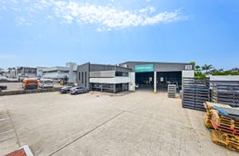 25 Devlan Street Mansfield Qld 4122