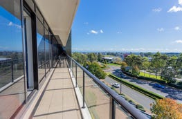4.09, 2-8 Brookhollow Avenue Norwest NSW 2153