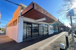 18 & 18A Tunstall Square Shopping Centre Doncaster East Vic 3109