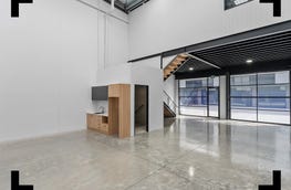 Unit 2, 34-36 Robbins Circuit Williamstown North Vic 3016