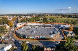 Units 1, 9 & 11, 555 High Street Maitland NSW 2320