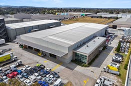 1/221 Browns Road Noble Park North Vic 3174