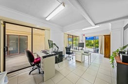 2/49 Nerang Street Nerang Qld 4211