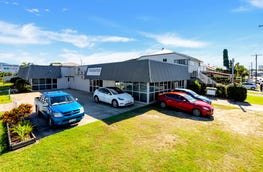 32-34 Loeven Street Parramatta Park Qld 4870