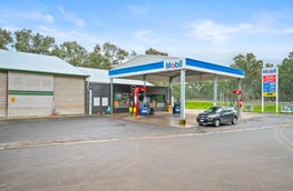 2 Racecourse Road (Glenelg Highway) Casterton Vic 3311