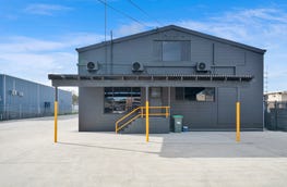 4 Bluegum Close Tuggerah NSW 2259