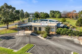 28 Mirrabook Court Berwick Vic 3806