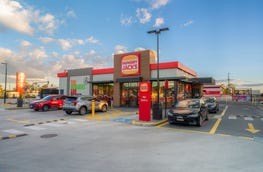 Hungry Jack's Gracemere, 6 Lawrie Street Gracemere Qld 4702