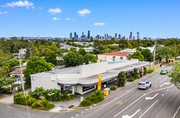 82 Bennetts Road Camp Hill Qld 4152