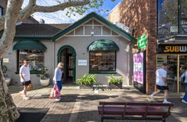 18 Kenrick Street The Junction NSW 2291