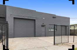 18 Webb Road Airport West Vic 3042