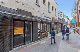 Shop 8, 672 Glenferrie Road Hawthorn Vic 3122