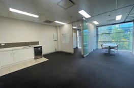 56/574 Plummer St Port Melbourne Vic 3207