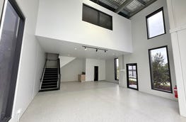 4/10 Naves Drive Coomera Qld 4209