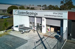 2/18 Rushdale Street Knoxfield Vic 3180
